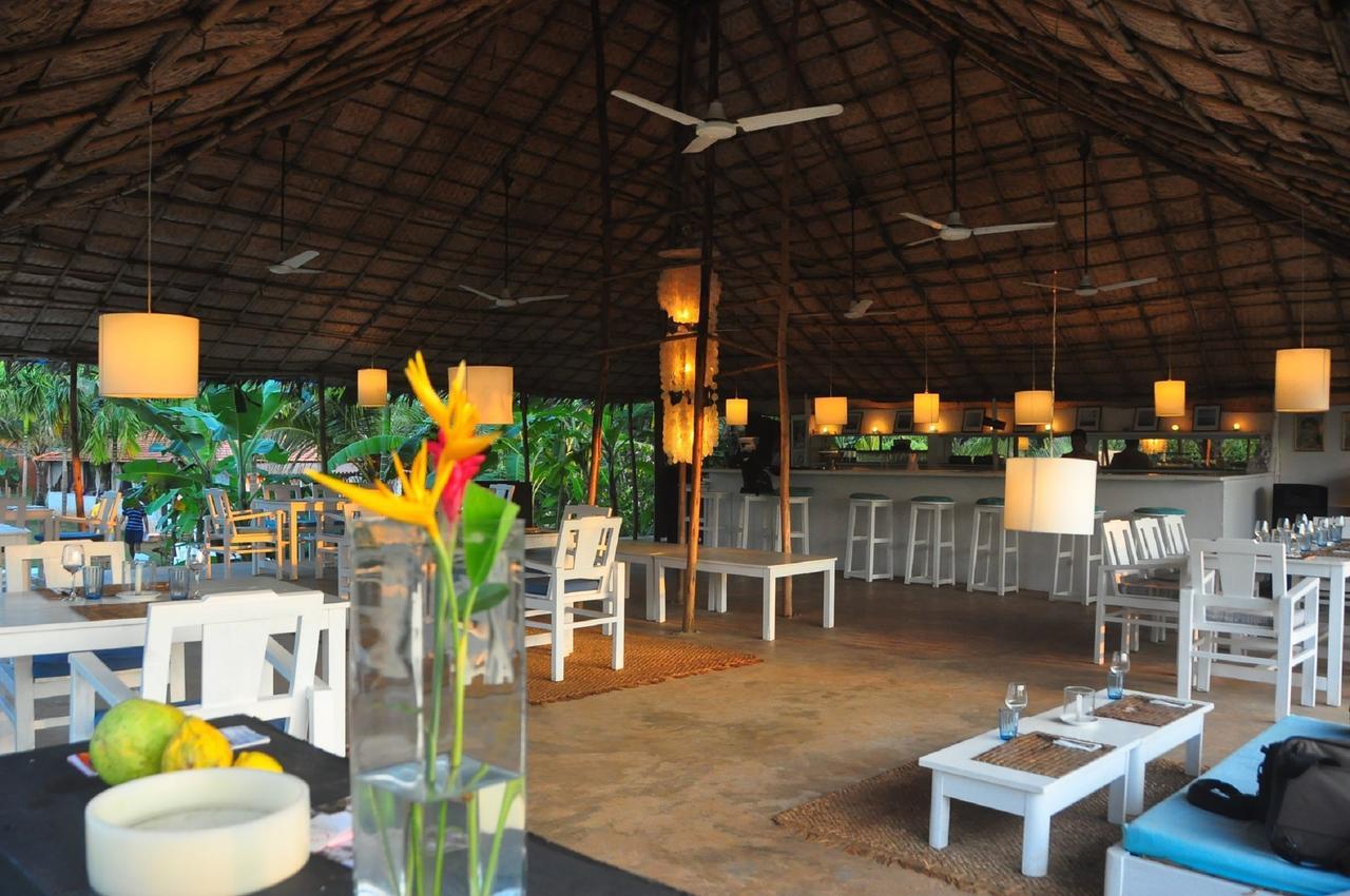 Aquatica Resorts & Spa Morjim Extérieur photo