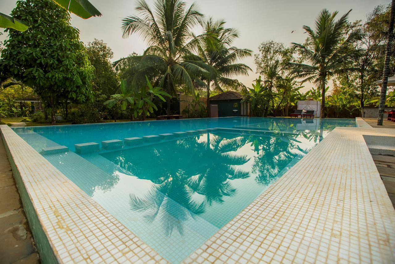 Aquatica Resorts & Spa Morjim Extérieur photo