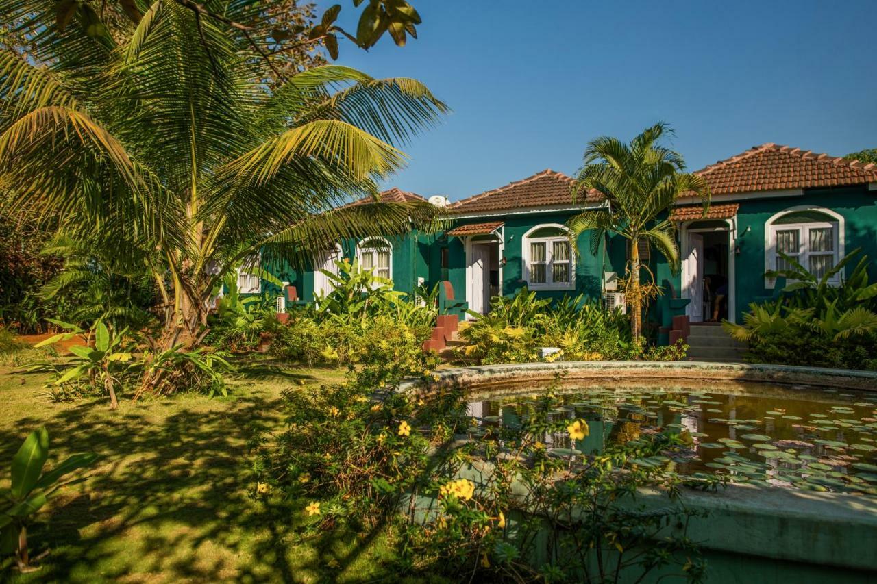 Aquatica Resorts & Spa Morjim Extérieur photo